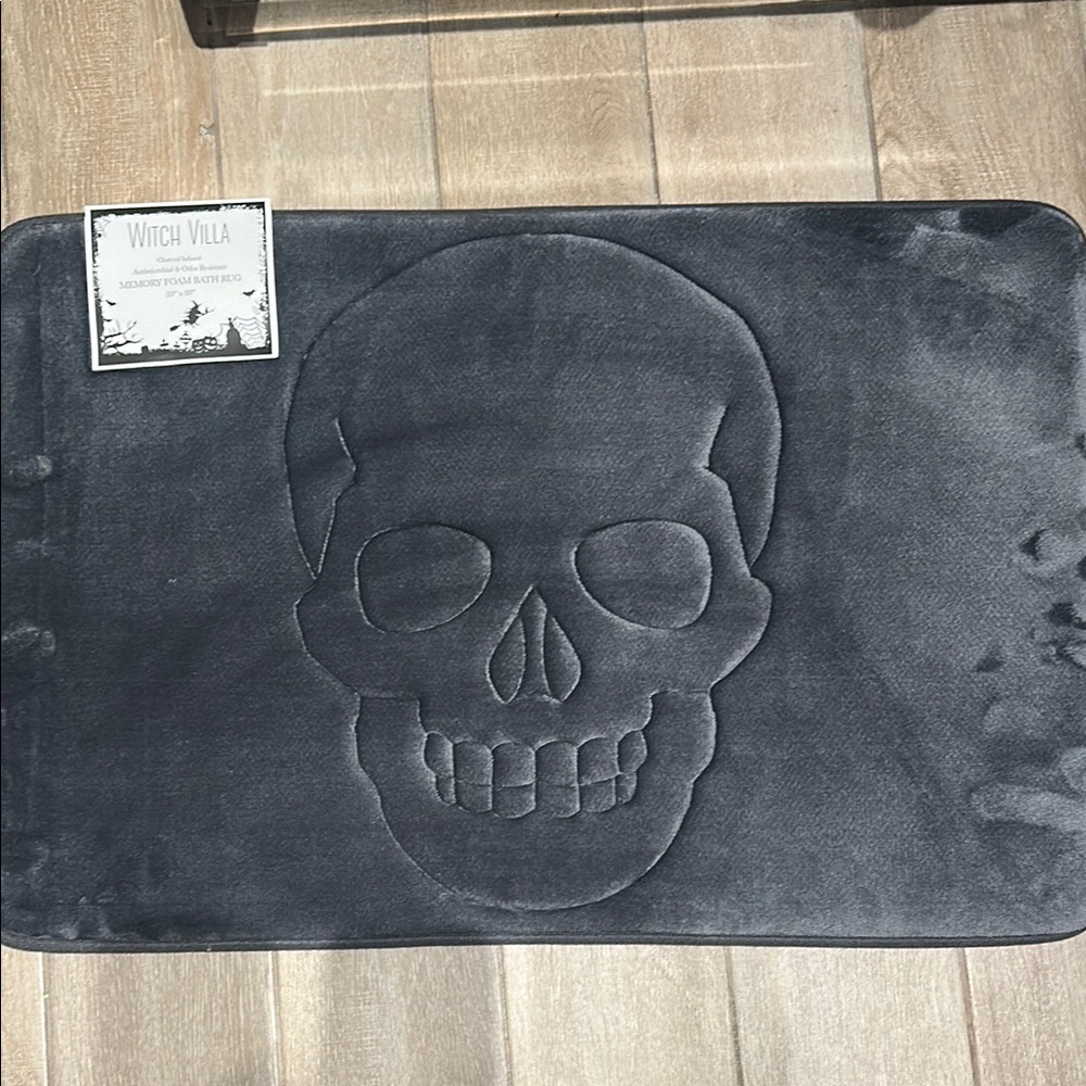 Memory Foam Skull Bath Rug